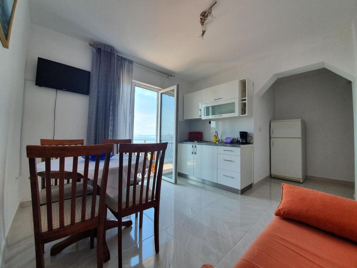 סנג' Apartment Toni מראה חיצוני תמונה